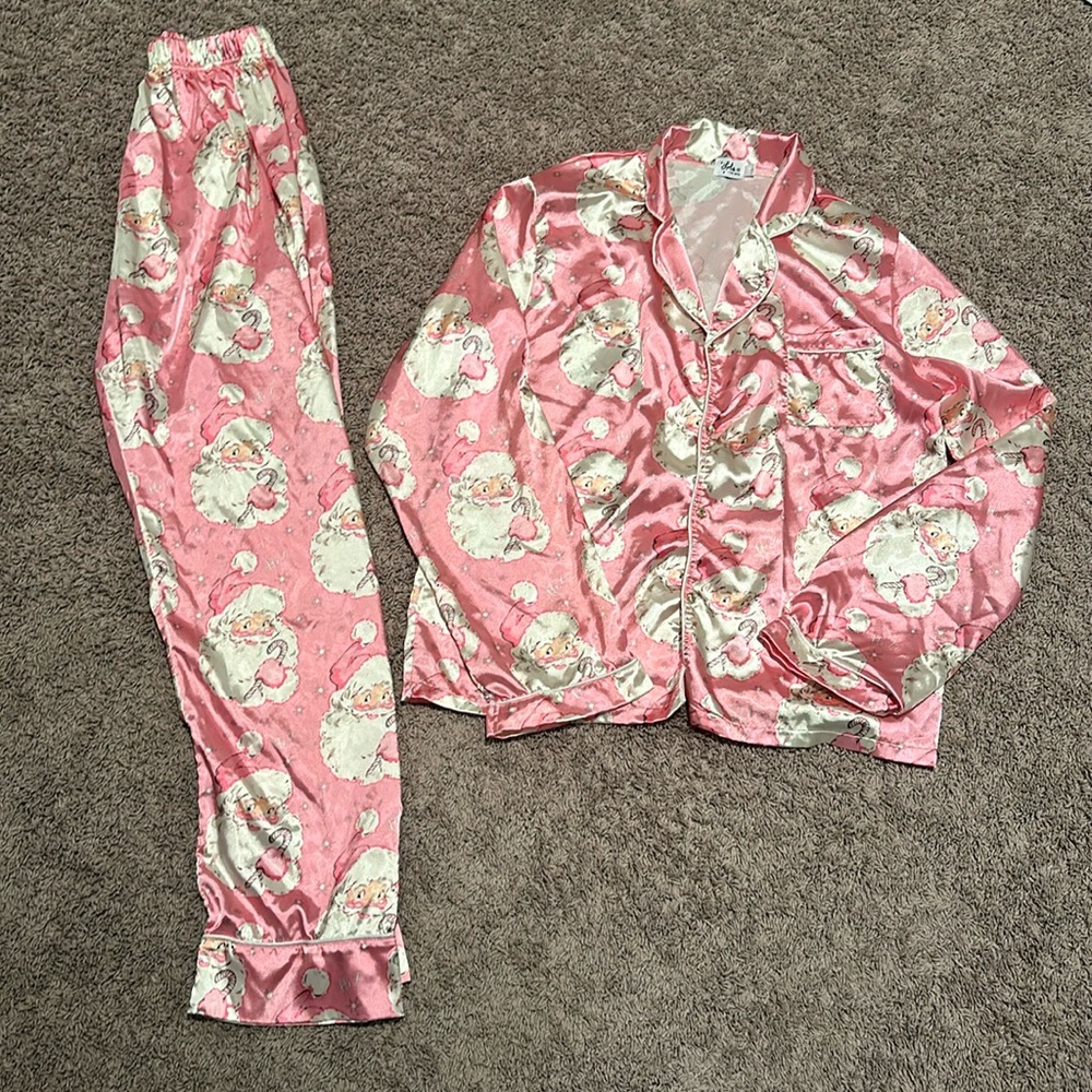Lola + The Boys Pink Satin Santa Print Pajama Set